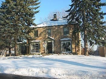 3rd image of 784 17th Ave N