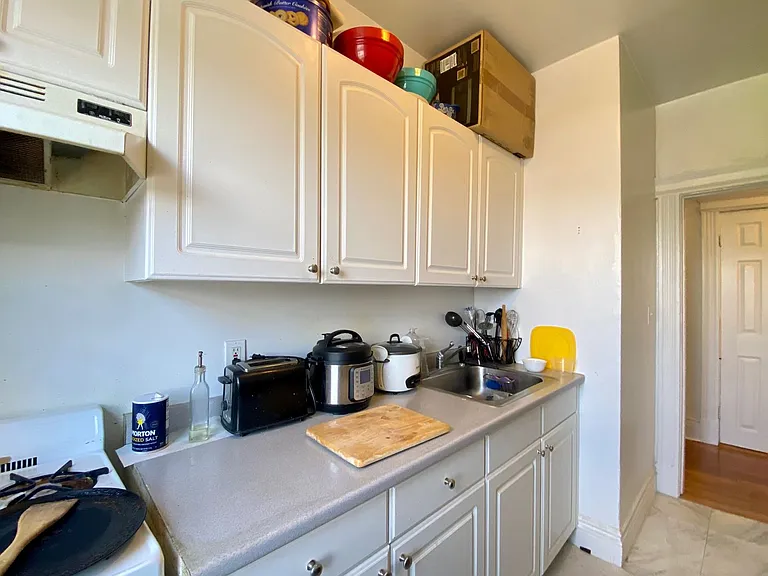 108 Warren St #24 — Photo 20