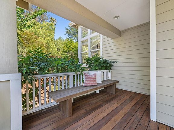 4th image of 209 Linden Lane