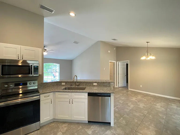 13073 SW 76th Ct — Photo 11