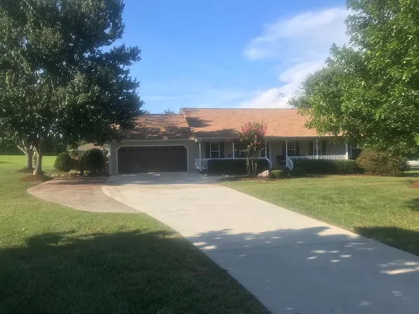 394 Maple Grove Rd NW, Dalton, GA 30721