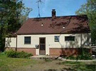 417 Bluff Ct, Benton Harbor, MI