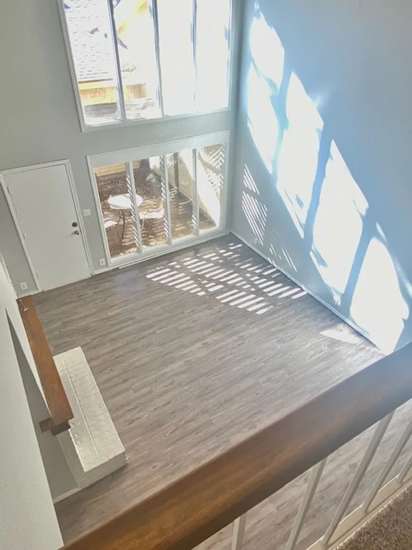 2 Bedroom Townhouse near Tennis Center — Photo 1