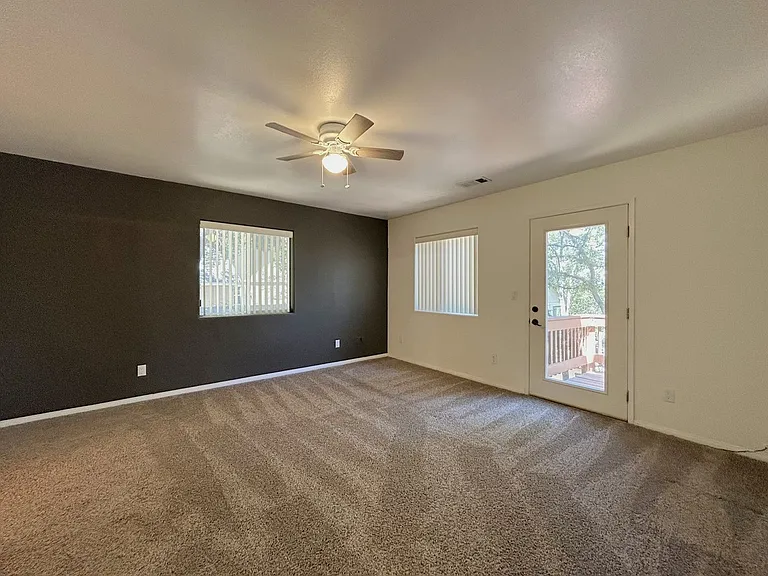 198 Pine Ridge Rd — Photo 11