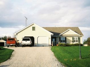 N6358 Long Meadow Dr, Elkhorn, WI 53121