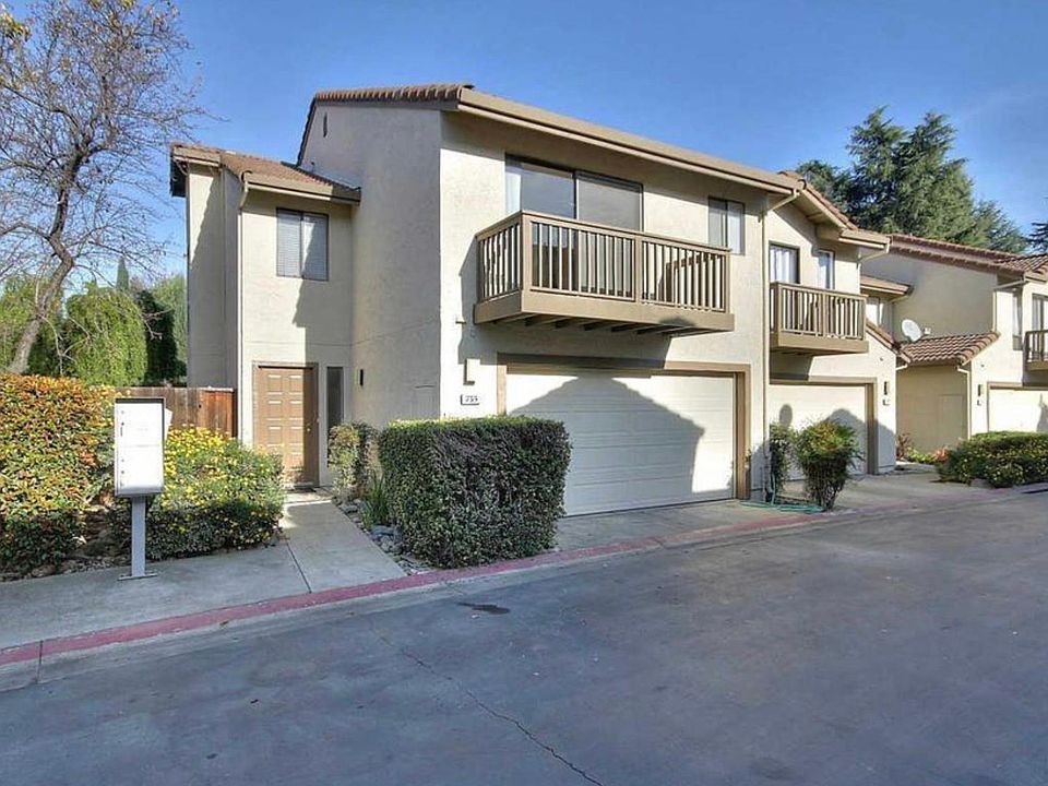 1st image of 735 Williamsburg Way