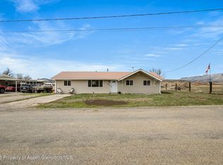 847 Glenwood Ave, De Beque, CO 81630