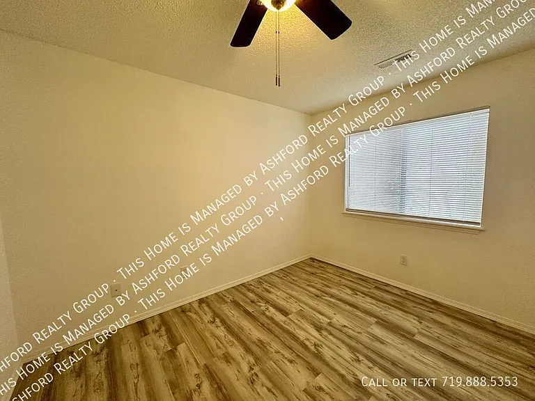 1120 Yuma St #D — Photo 9