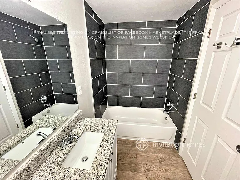 22320 E Princeton Dr — Photo 18