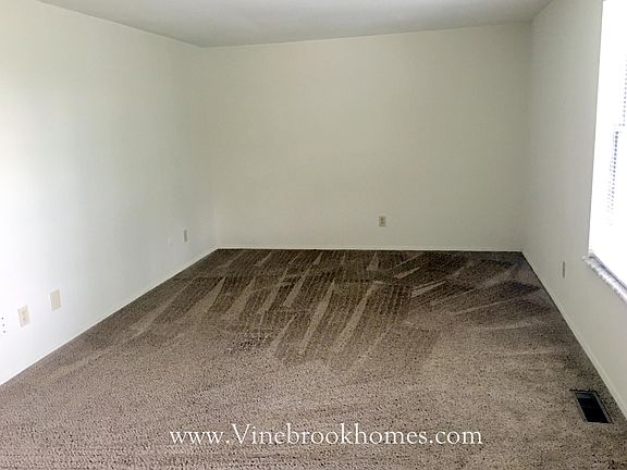 2nd image of 7935 Mount Hood Dr