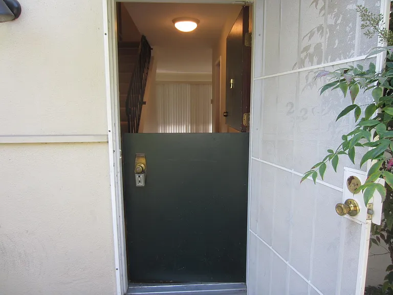 114 Tennyson Ave — Photo 15