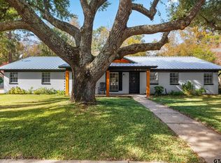 909 Trenton Dr, Tyler, TX 75703