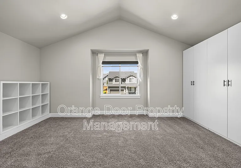 18311 SE 248th St — Photo 22