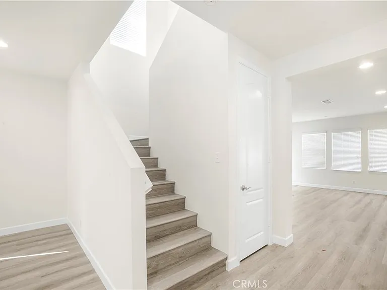 7682 Rotunda Ct — Photo 6