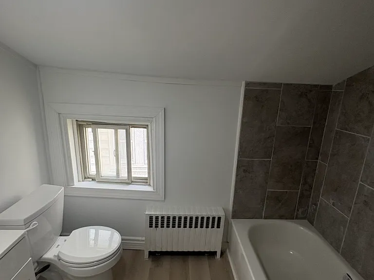 1113 Elm St — Photo 9