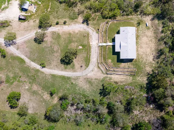 18410 County Road 5724, Castroville, TX 78009