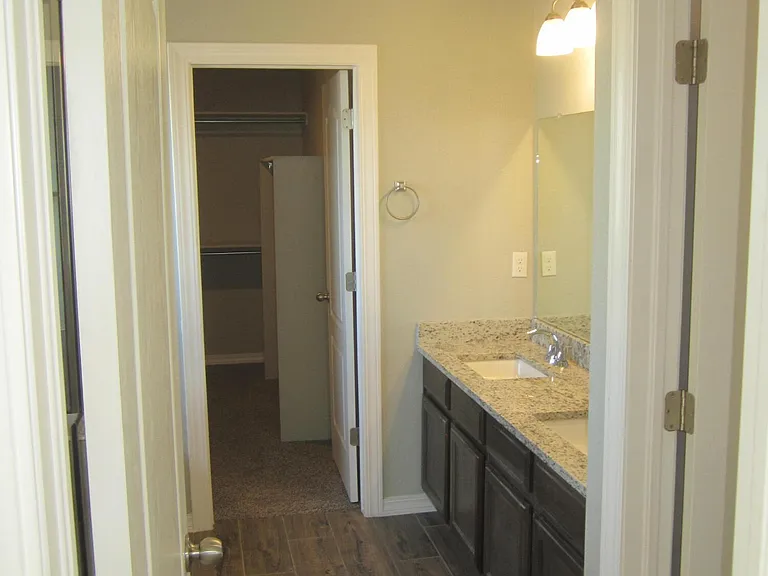 12253 Desert Cliff Ct — Photo 48