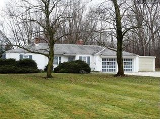 2668 Copley Rd, Akron, OH 44321