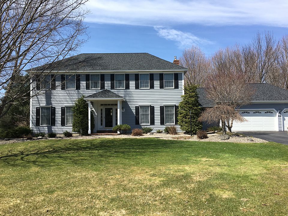 1st image of 8411 Turnberry Dr