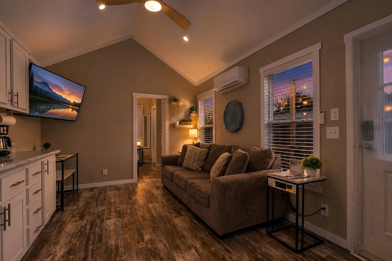 1 bed, 400 sqft, $2,000 — Photo 4