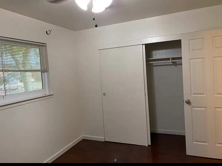 2406 Wurth Ct — Photo 8