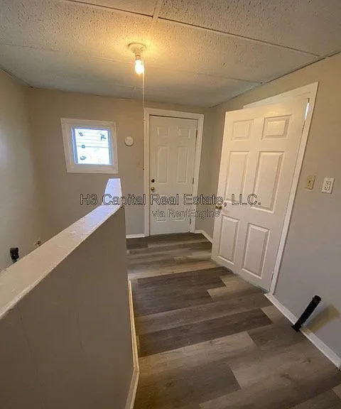 1715 Edwardsville Rd — Photo 8