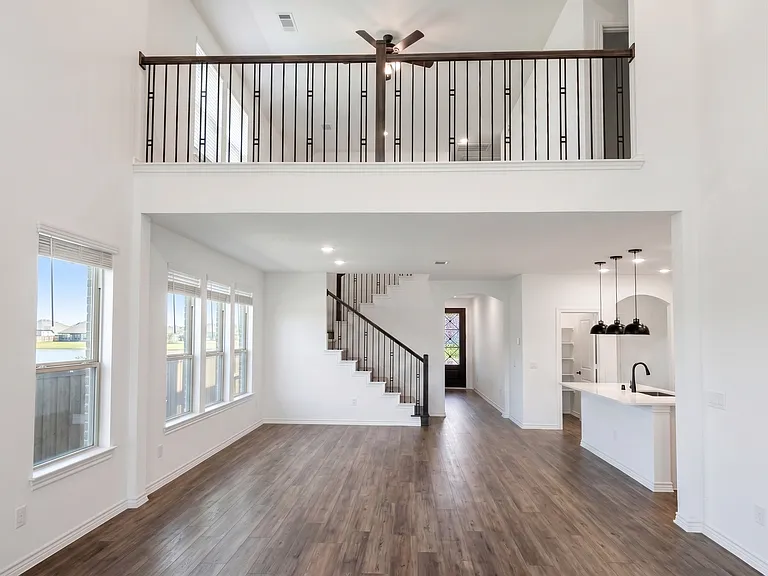 1357 Grass Bend Dr — Photo 4