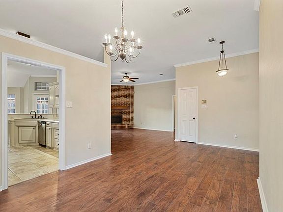 2nd image of 7337 Hidden Oaks Dr