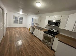 621 W Bullock St, Denison, TX 75020