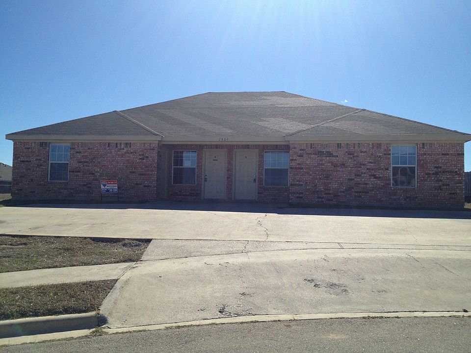 1st image of 2804 Kerrville Ct APT A