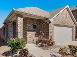 1052 Trickham Dr, Forney, TX 75126