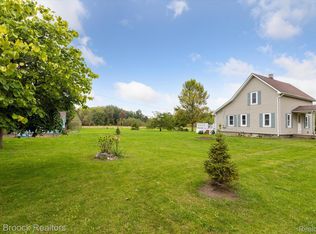 2345 Castle Rd, North Branch, MI 48461