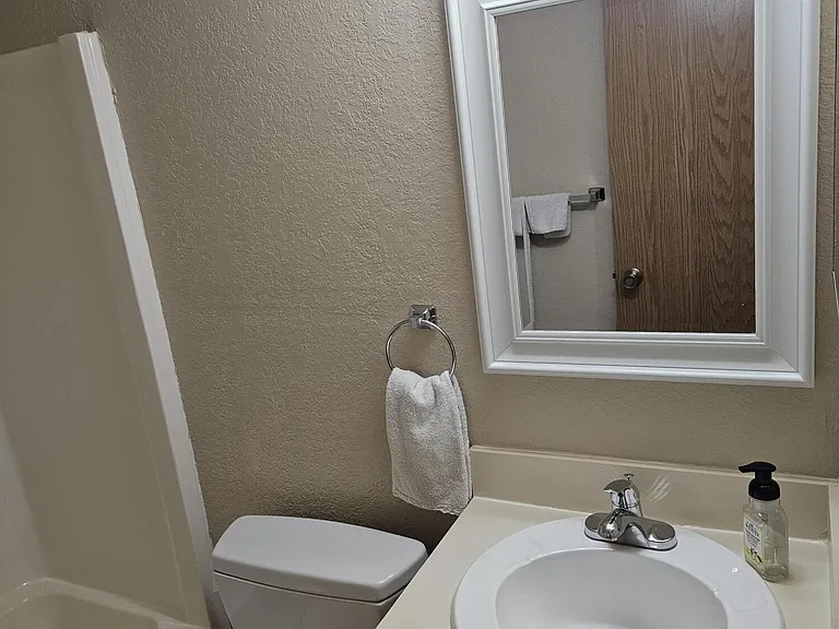 1602 University Ln #1303 — Photo 8