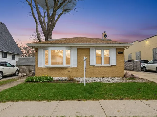 3841 Arthur Ave, Brookfield, IL 60513