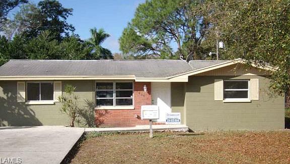 2nd image of 1420 Lura Ave