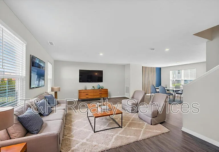 40 N Fairfield Dr — Photo 16