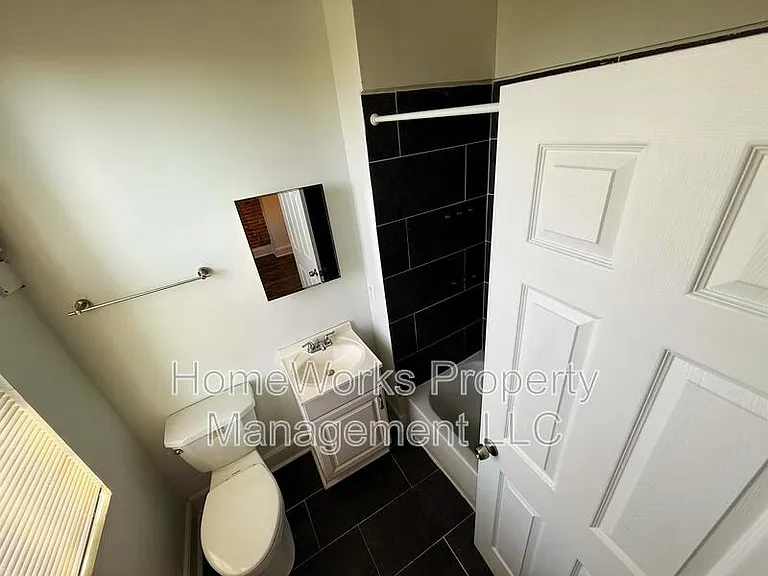 1824 Saint Paul St #3 — Photo 13