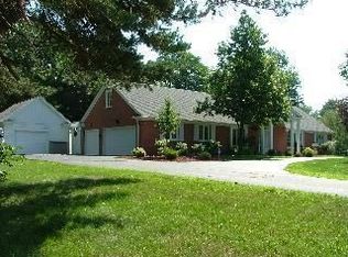 1506 Park Ridge Ln, Toledo, OH 43614
