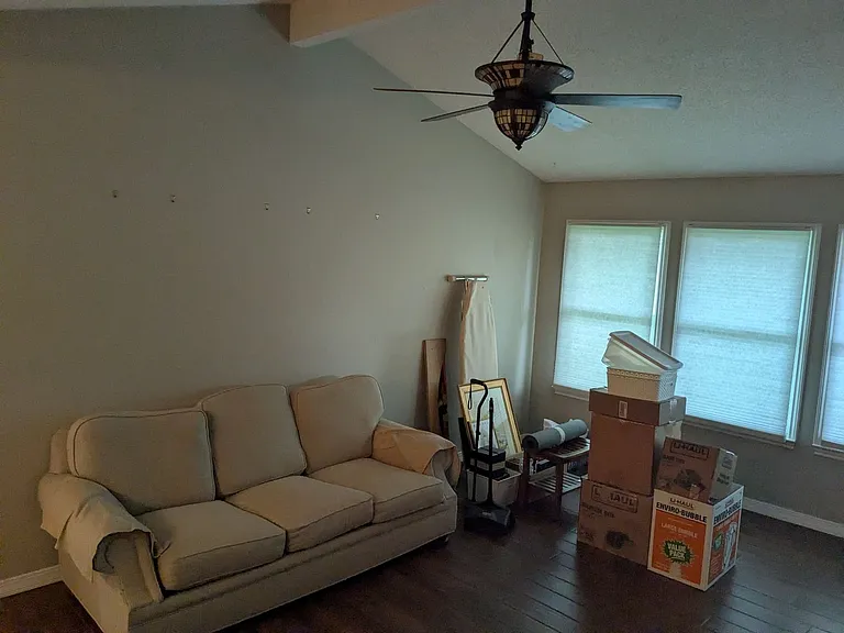 2502 Charla Cir — Photo 4