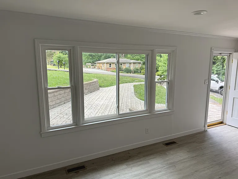 705 White Oak Dr — Photo 8