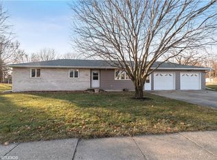 428 Metcalf St, Maxwell, IA 50161