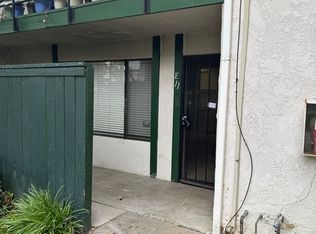 1735 E Washington St APT E11, Colton, CA 92324