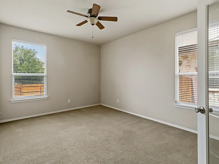 6238 Ozona Ml — Photo 31