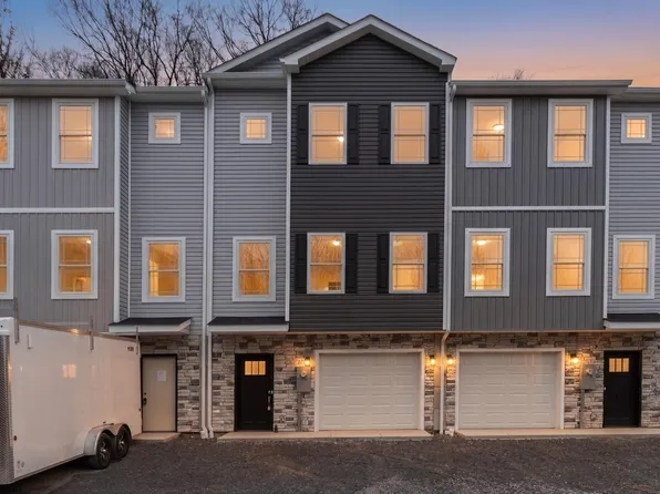 111 Frisco Ln, Bridgeport, WV 26330