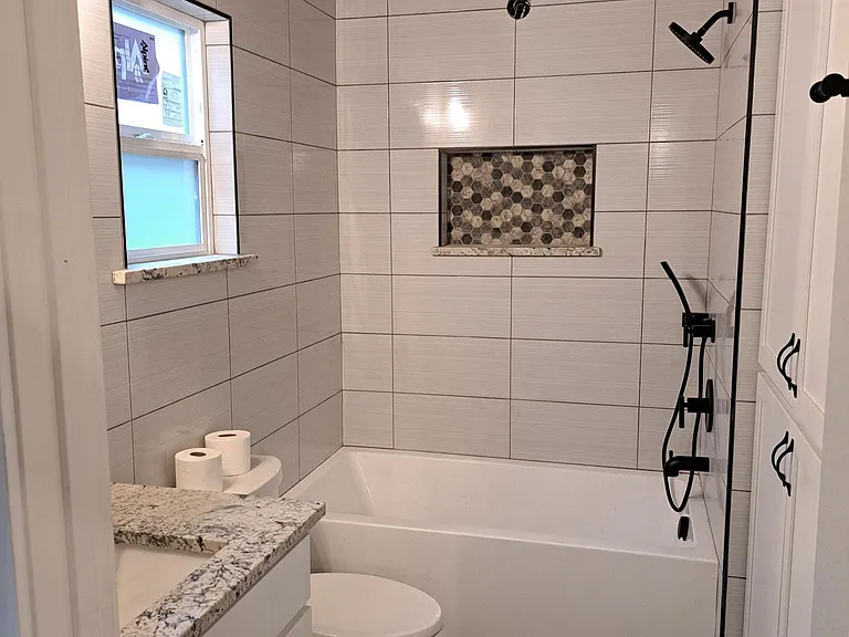 522 S Stewart Ct — Photo 7