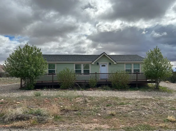 255 S 800 W, Escalante, UT 84726
