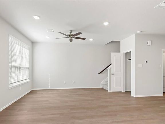 Spacious Family Room
