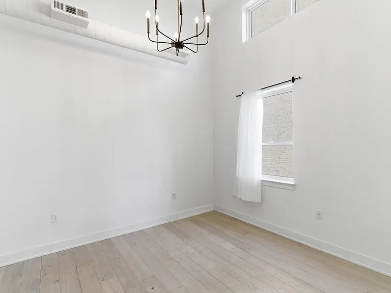 775 Juniper St #619 — Photo 14