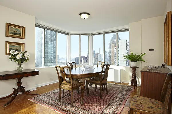 Sold by Stribling | media 32