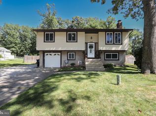 1205 Iris Ave, Williamstown, NJ 08094